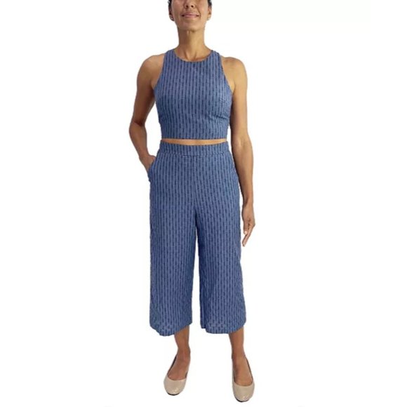 City Studio Juniors 2-Pc. Crop Top & Gaucho Pants Set - Picture 3 of 11
